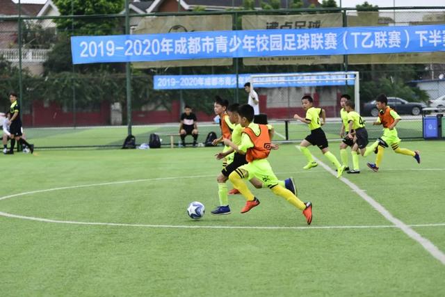 杰明：今夏专注防守与进攻突破，队友得分能力出色